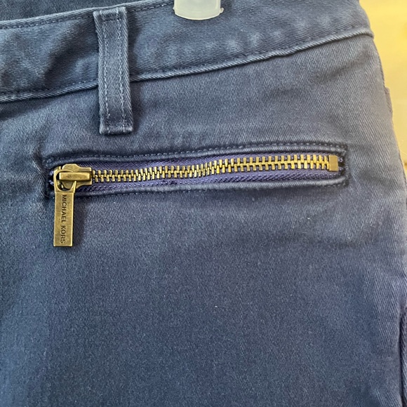 Michael Kors Skinny Jeans - blue colour with stretch - zippered pockets - Picture 6 of 9